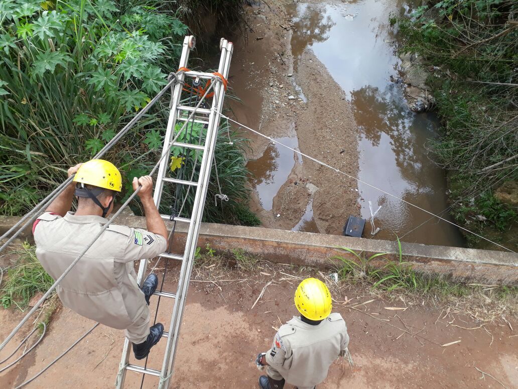 COMUNICAÇÃO CBMGO