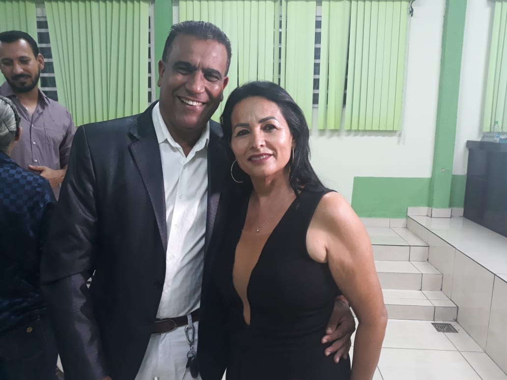 Prefeito Francisco Correa Sobrinho (Chicão) e sua primeira Dama Simone