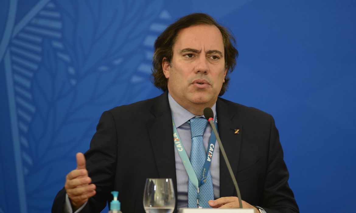 O presidente da Caixa Econômica Federal, Pedro Guimarães, fala à imprensa no Palácio do Planalto,sobre o o pagamento da 2ª parcela do auxílio emergencial