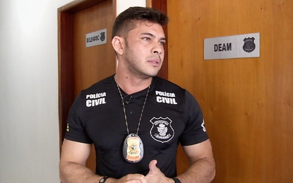 Delegado Rafhael Neris Barboza, de 29 anos, foi afastado totalmente do cargo por decisão judicial — Foto: Portal Excelência Notícias