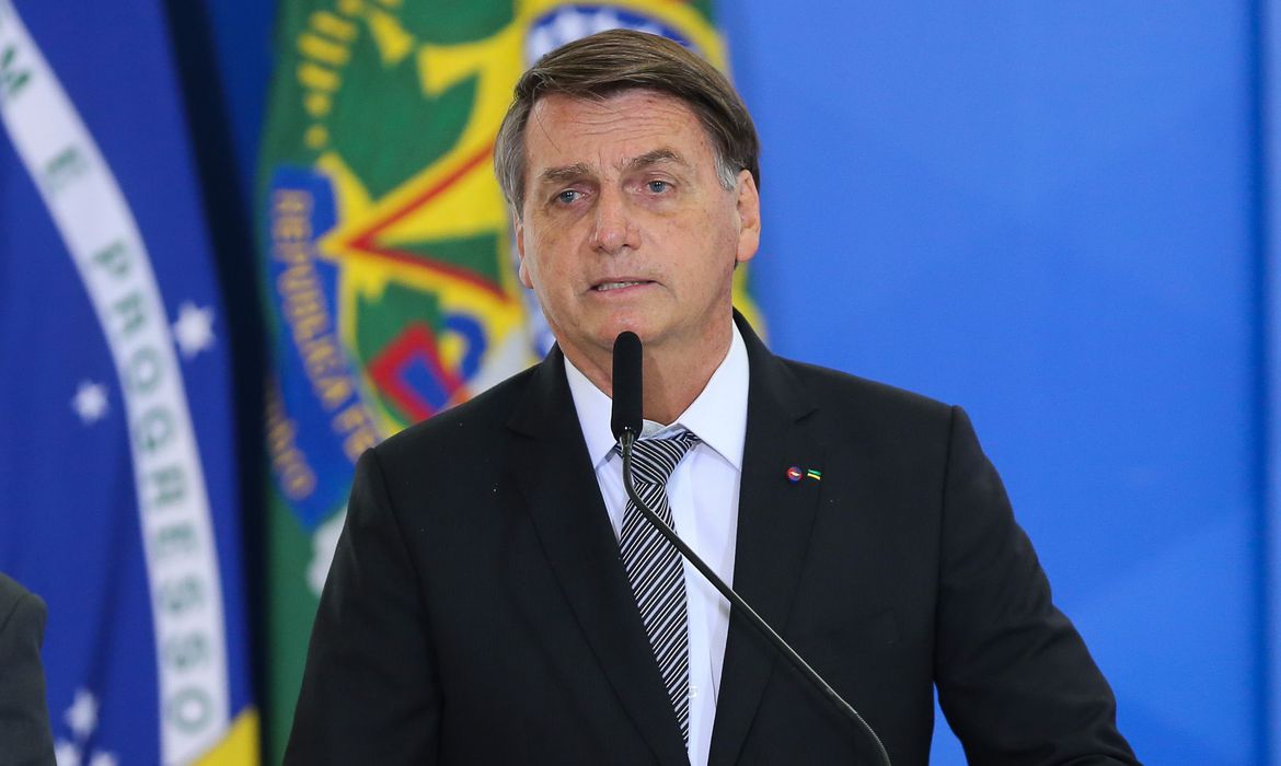 Presidente da República, Jair Bolsonaro, participa da cerimônia de cumprimento aos Oficiais Generais promovidos