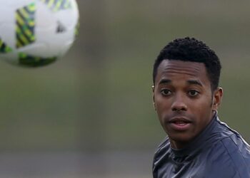 stj-decidira-em-marco-se-robinho-cumprira-pena-por-estupro-no-brasil