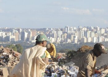 geracao-de-lixo-no-mundo-pode-chegar-a-3,8-bi-de-toneladas-em-2050