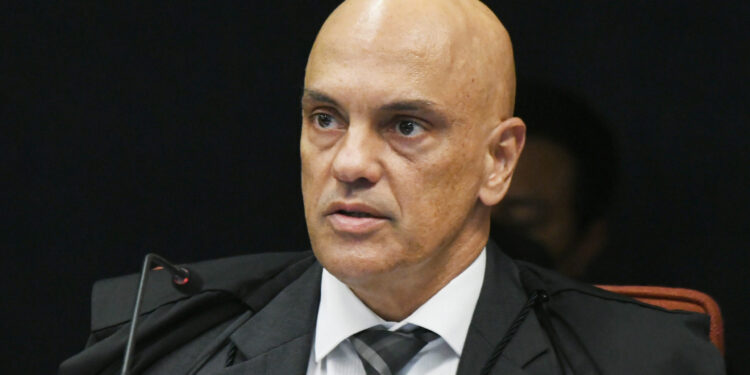 moraes-diz-que-candidatos-podem-ser-cassados-por-uso-negativo-de-ia