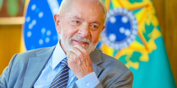 em-entrevista,-lula-avalia-pedidos-de-anistia-feitos-por-bolsonaro-como-‘confissao-de-crime’ 