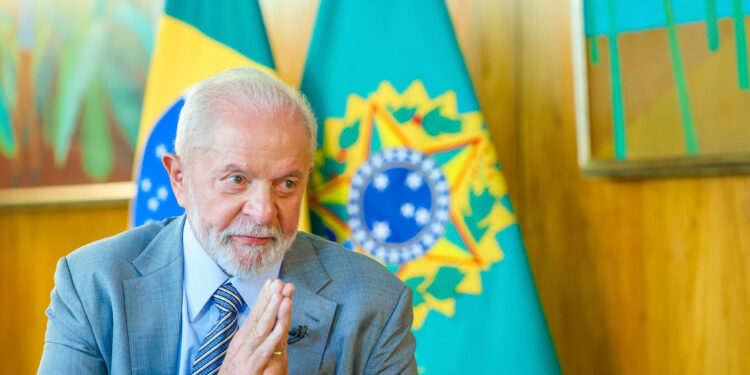 camara-oculta-lista-de-parlamentares-que-assinaram-pedido-de-impeachment-de-lula