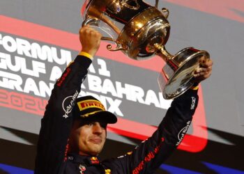 max-verstappen-abre-temporada-da-formula-1-com-vitoria-no-bahrein