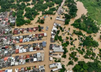 enchentes-levam-governo-do-acre-a-decretar-emergencia-em-saude-publica