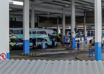 sequestrador-de-onibus-no-rio-se-entrega-a-policia