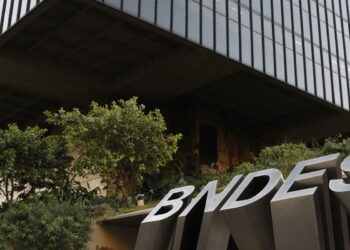 bndes-recebe-premio-internacional-na-area-de-debentures